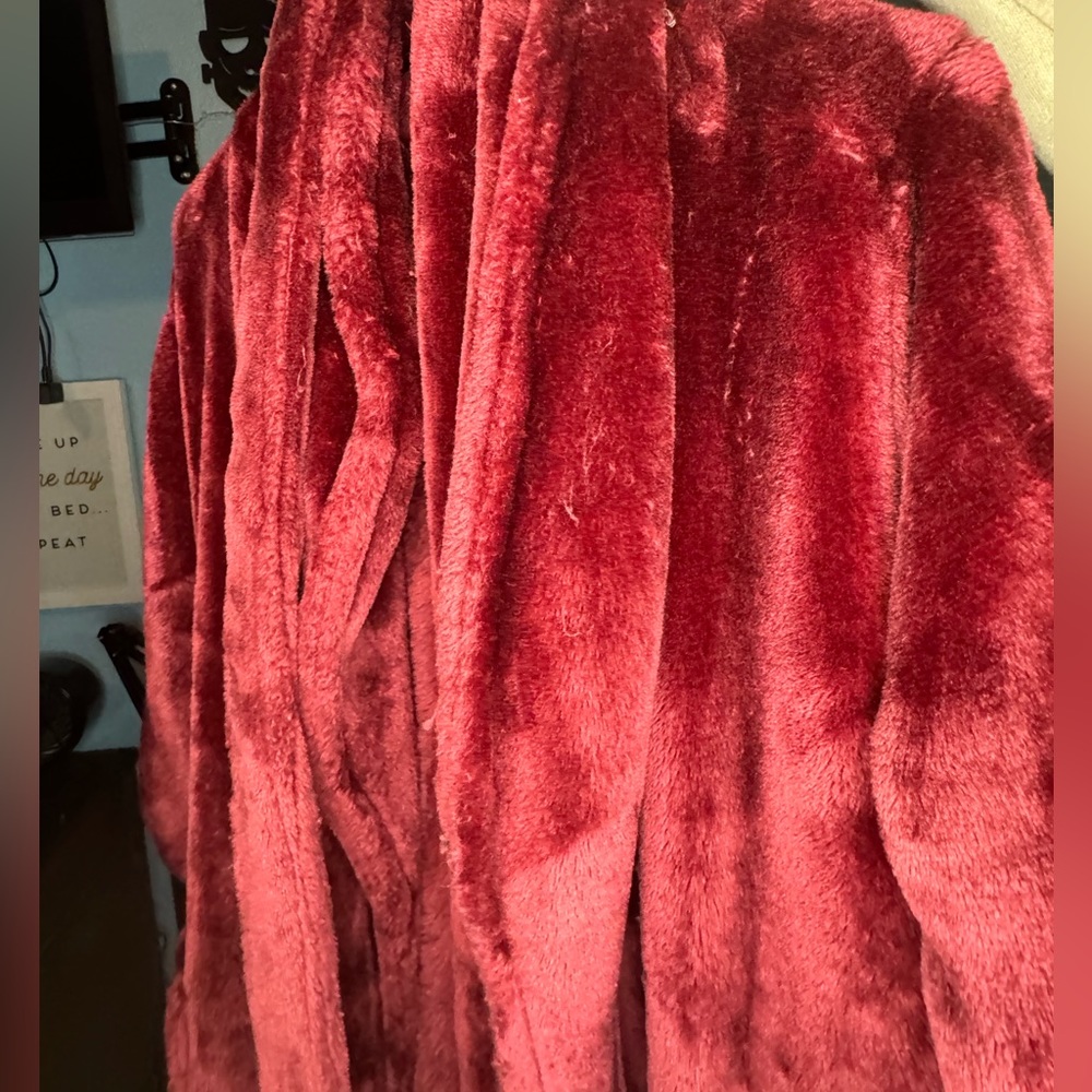 Maroon Fluffy Robe